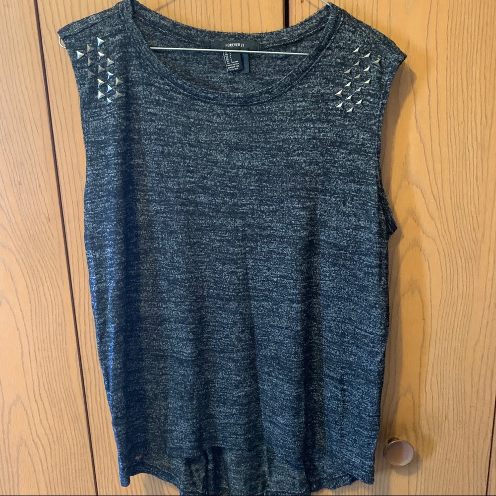 🌸 3/$20 Forever 21 Stud Tank Top